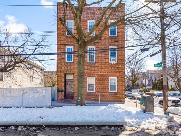 2932 Baisley Avenue, Bronx NY 10461
