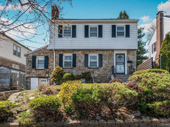 31 Emmett Place, Yonkers NY 10703