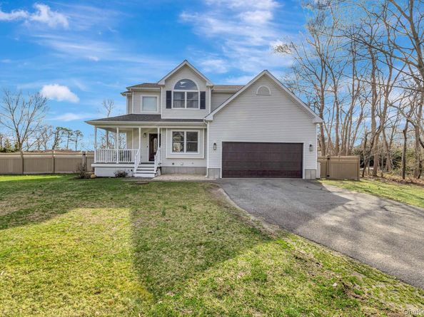 503 Weeks Avenue, Manorville NY 11949