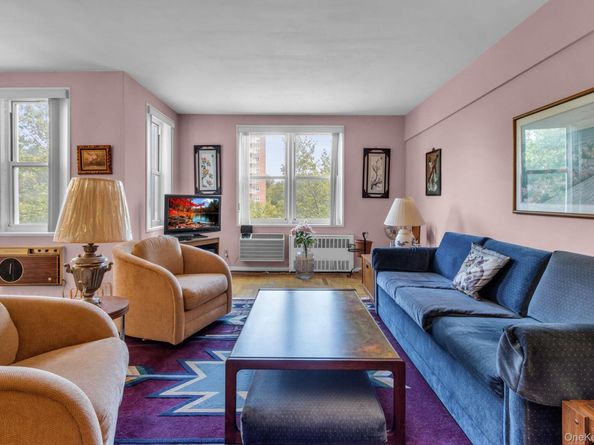 3901 Independence Avenue 4R, Bronx NY 10463