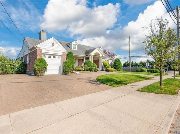 102 Richard Street, Atlantic Beach NY 11509