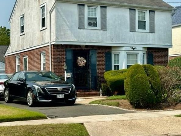 63 Elmwood Avenue, Hempstead NY 11550