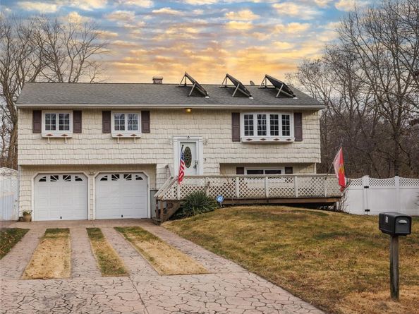 5 Junard Boulevard, Port Jefferson Station NY 11776