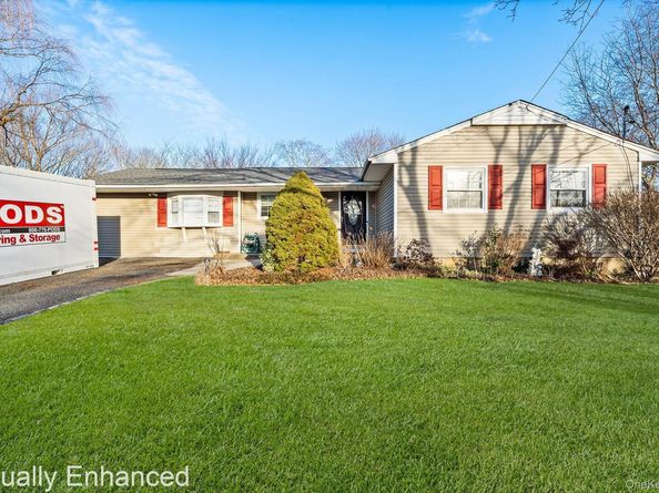 19 Evelyn Road, Port Jefferson Station NY 11776