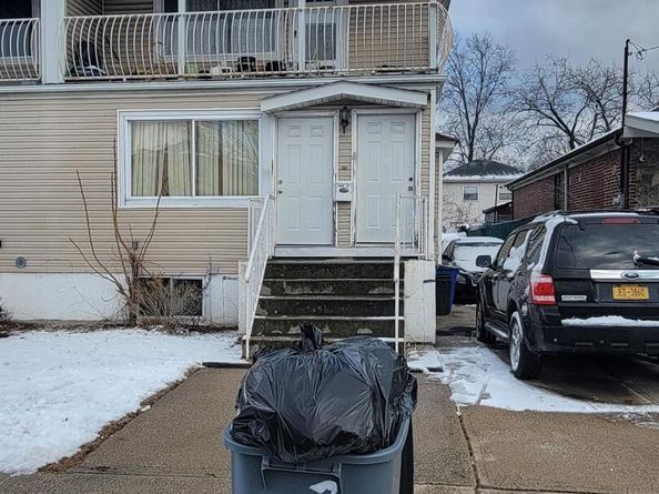 14421 230th Place, Rosedale NY 11413