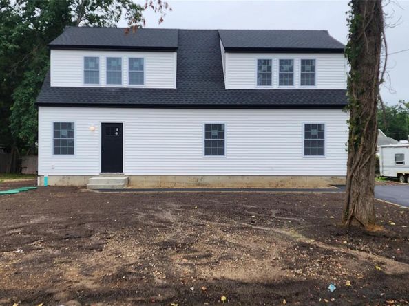 N/C 15 Robinson Drive, Shirley NY 11967