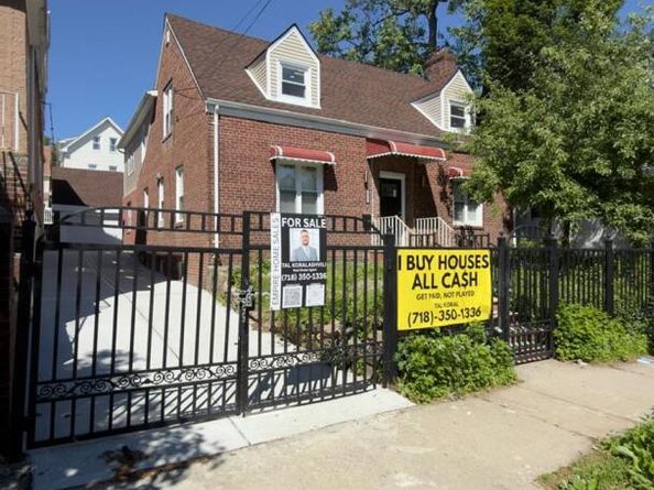 4077 Seton Avenue, Bronx NY 10466