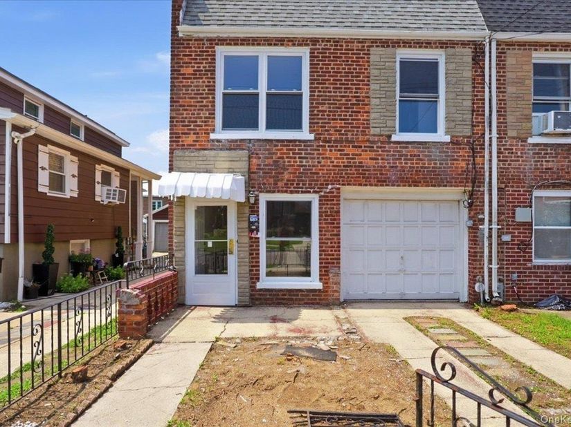 13534 117th Street, South Ozone Park NY 11420
