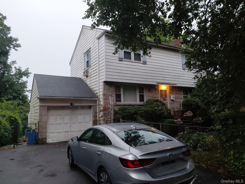295 Hussey Road, Mount Vernon NY 10552