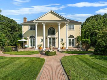 3 Dover Court