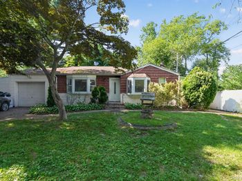 3 Hickory Place