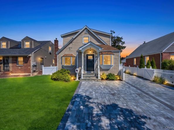 48 Liberty Avenue, Mineola NY 11501