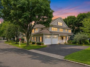 51 Deer Valley Drive