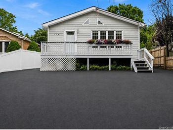 128 Walnut Road