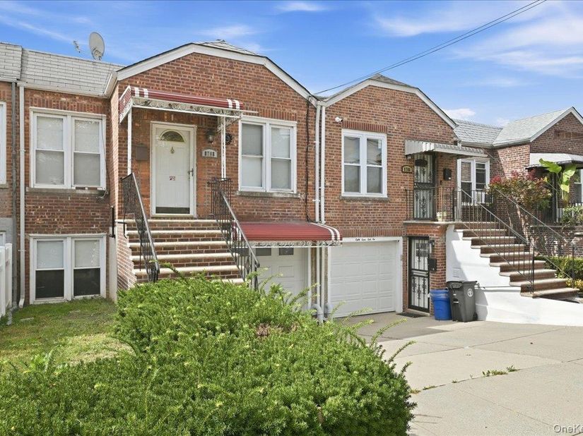 87-68 Little Neck Parkway, Floral Park NY 11001