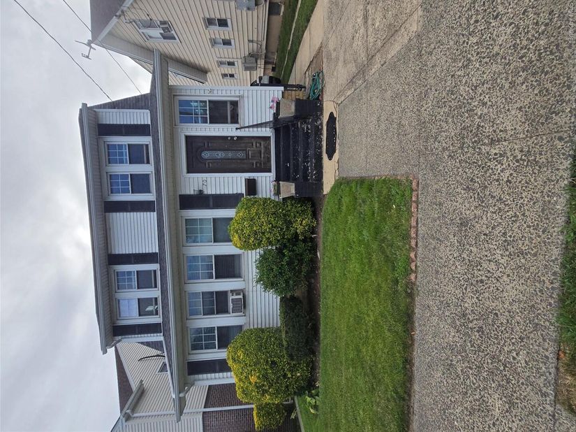 70 Rockaway Parkway, Valley Stream NY 11580