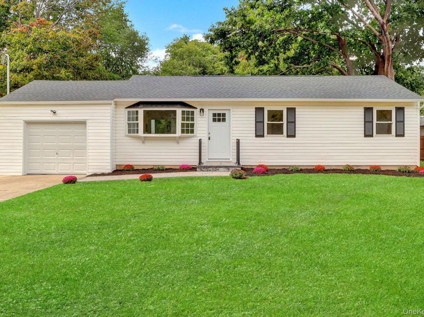 1119 Nugent Avenue, Bay Shore NY 11706
