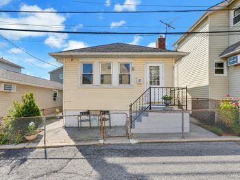 12 1/2 Alden Park