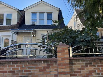25-16 Humphreys Street