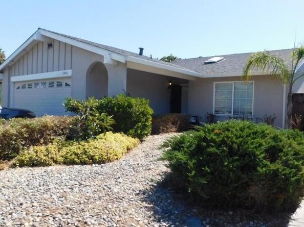 1886 Pine Hollow Circle, San Jose CA 95133