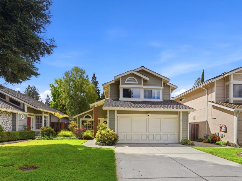 216 Yarborough Lane, Redwood City CA 94061