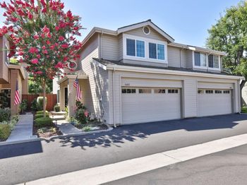 1487 Carrington Circle