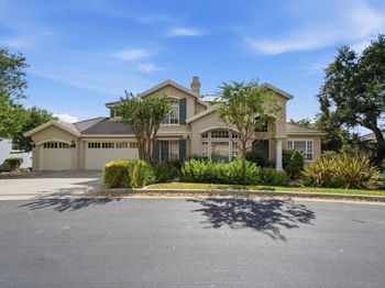 8411 Goldenrod Circle