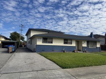1610 Ottawa Court