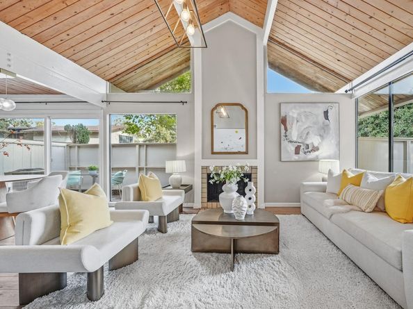 715 Quetta Avenue C, Sunnyvale CA 94087