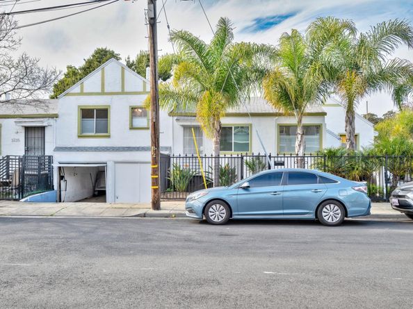 6029 Macarthur Boulevard, Oakland CA 94605