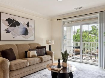 1213 Emerald Court
