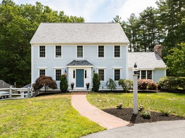 17 Gardner Rd, Duxbury MA 02332