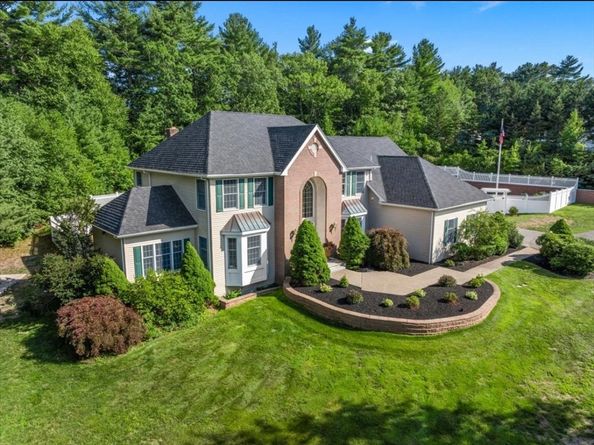 256 Hillcrest Rd, Marshfield MA 02050