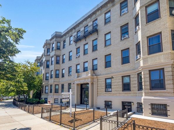 65 Park Drive 4, Boston MA 02215