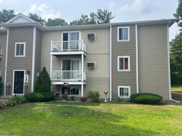451 School St 23, Marshfield MA 02050
