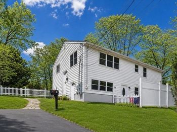 150 Grove St