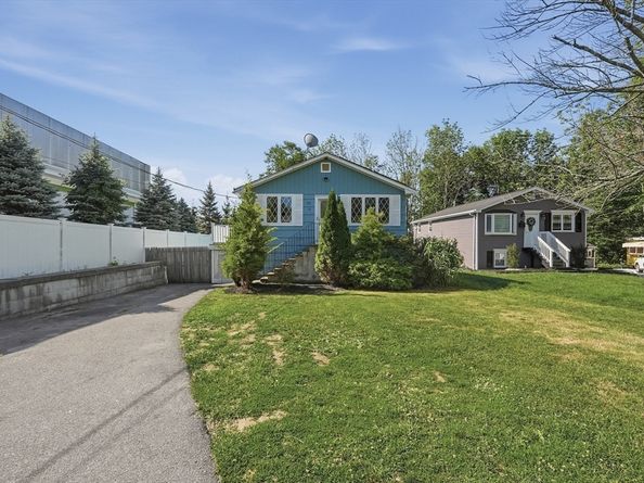 22 Hayward Ave, Brockton MA 02301