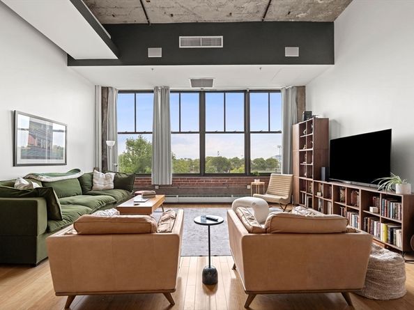 156 Porter St. 317, Boston MA 02128