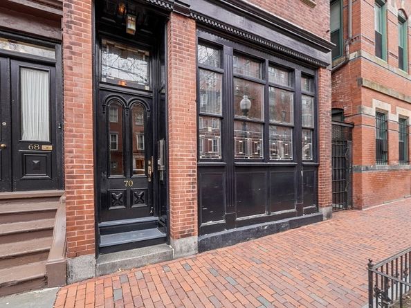 70 Clarendon St A, Boston MA 02116
