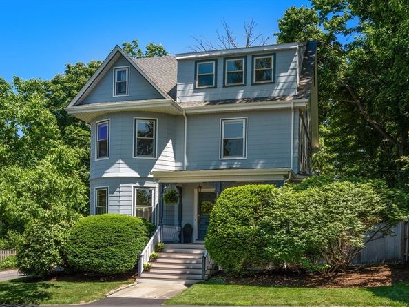 40 Goden St, Belmont MA 02478
