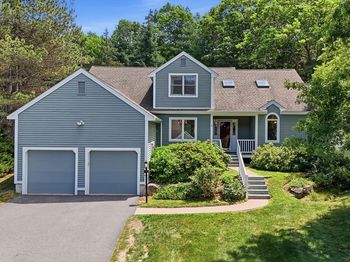 6 Blue Heron Way