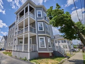 44 A&B Park St.