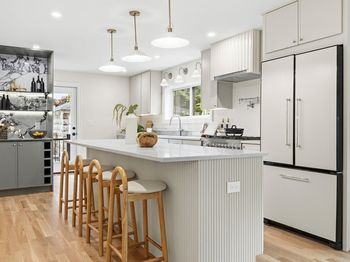 34 Governor Winthrop Rd