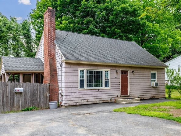 547 Elm St, Fitchburg MA 01420