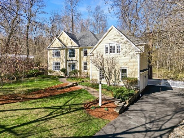 36 Morningside Dr, Topsfield MA 01983