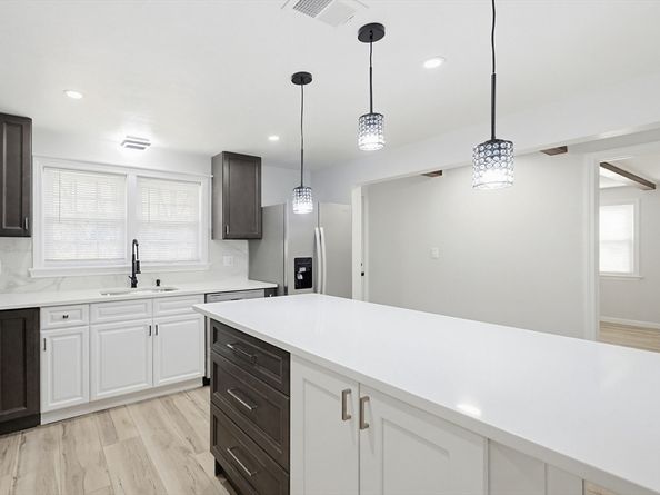26 Debbie Rd, Brockton MA 02302