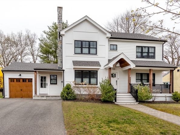 100 Gerald Rd, Milton MA 02186