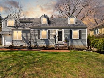 3 Watson Rd