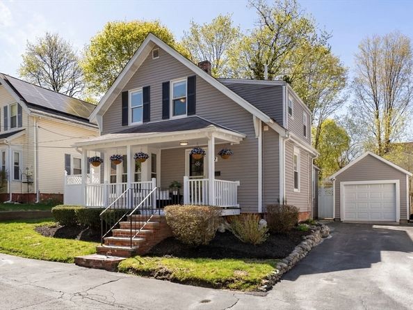 7 Platts Street, Holbrook MA 02343