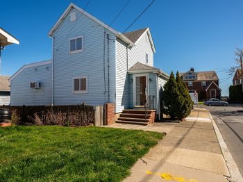 118 Sunnyside Ave.
